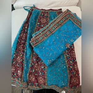 Lehenga (skirt and dupatta only!)